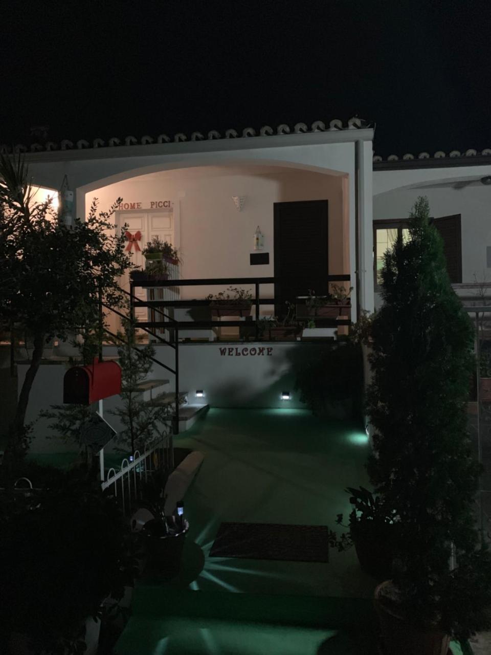 B&B A Casa Di Picci ซานตาโดเมนิกา ภายนอก รูปภาพ